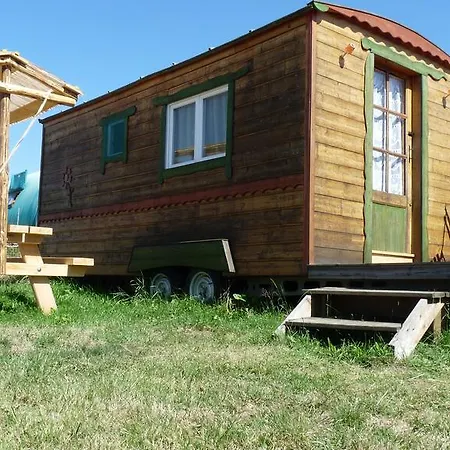 Camping Nature Au-dela Des Nuages * Rauret