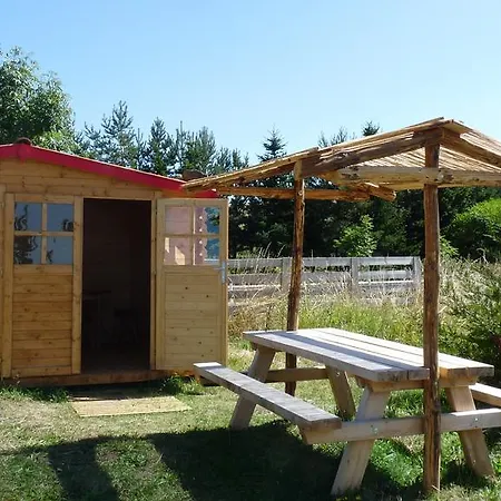 Camping Nature Au-dela Des Nuages *