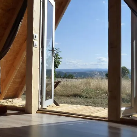 Camping Nature Au-dela Des Nuages Campsite Rauret