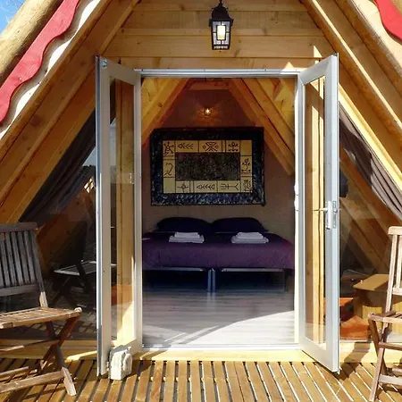 Camping Nature Au-dela Des Nuages Rauret